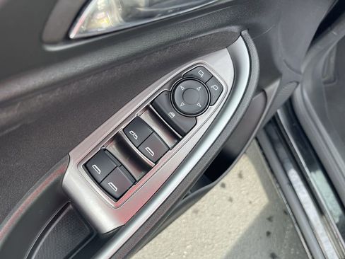 Used 2023 Chevrolet Malibu LT w/ Midnight Edition FWD image 13