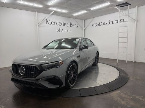 New 2026 Mercedes-Benz E 53 AMG e 4MATIC Sedan image 3