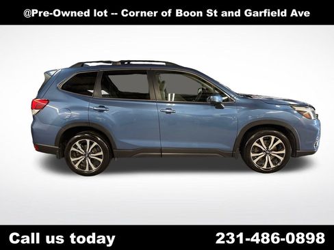 Used 2019 Subaru Forester Limited AWD/4WD image 6