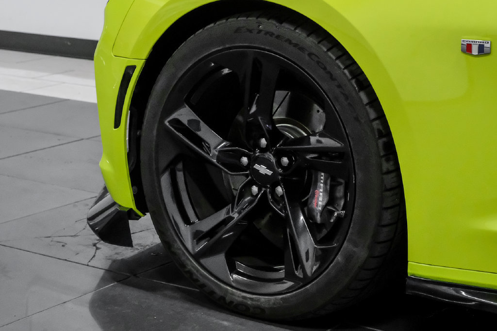 Used 2019 Chevrolet Camaro SS RWD image 45
