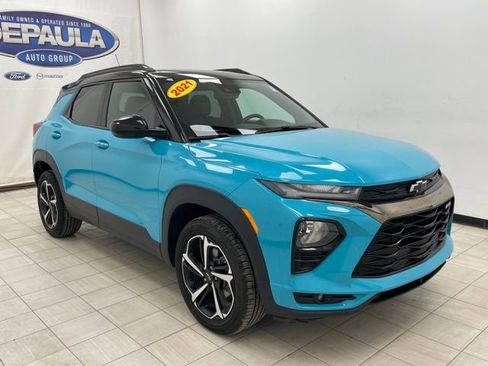 Certified 2021 Chevrolet TrailBlazer RS w/ Convenience Package image 1