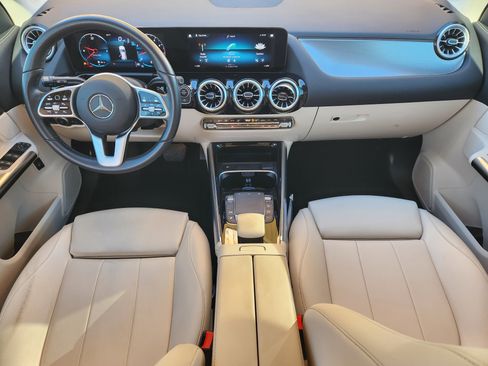 Certified 2022 Mercedes-Benz GLA 250 image 27