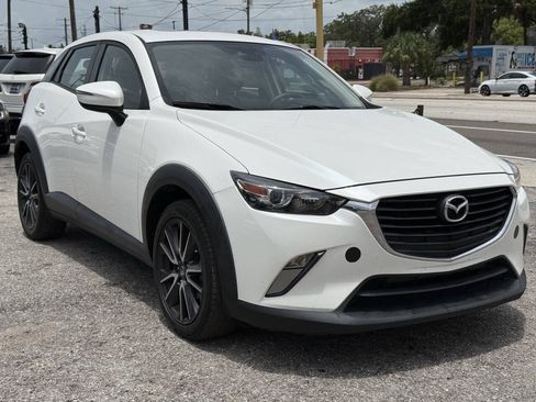 Used 2018 MAZDA CX-3 Touring w/ Preferred Equipment Package FWD image 2