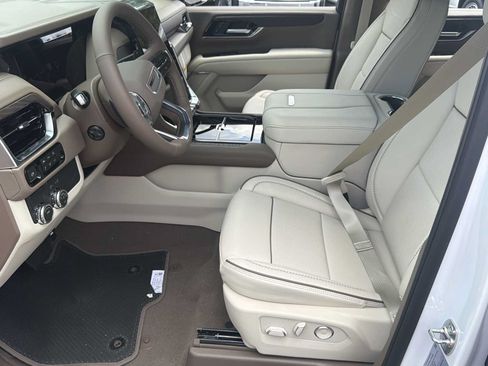 New 2026 GMC Yukon Denali w/ Sun & Power Step Package RWD image 20