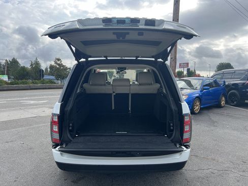 Used 2016 Land Rover Range Rover HSE image 5