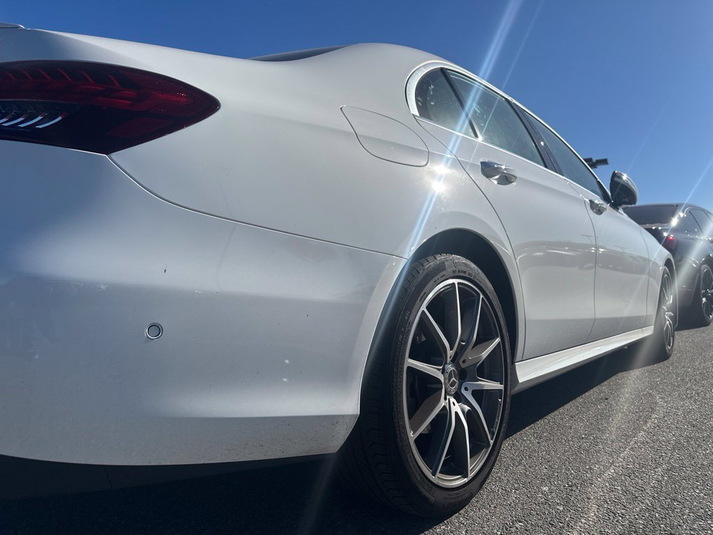 Used 2022 Mercedes-Benz E 350 Sedan image 6