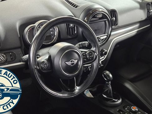 Used 2018 MINI Cooper Countryman S FWD image 11