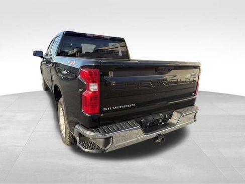 Used 2023 Chevrolet Silverado 1500 LT w/ Protection Package AWD/4WD image 6