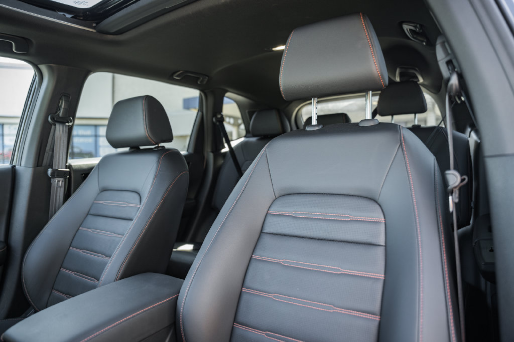 Certified 2026 Honda CR-V Sport Touring image 44