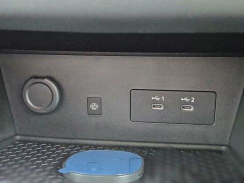 New 2026 Nissan Pathfinder Platinum image 24