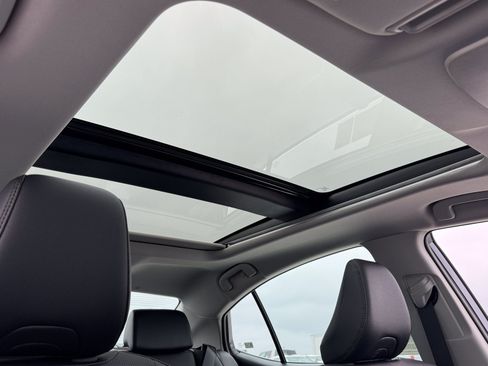 New 2026 Toyota Camry XLE FWD image 3