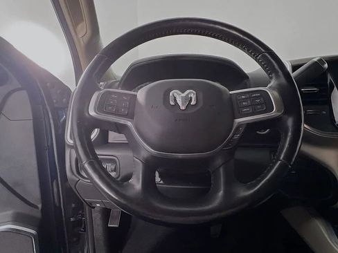 Used 2019 RAM 2500 Laramie image 12