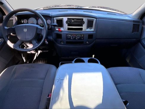 Used 2007 Dodge Ram 1500 Truck SLT RWD image 14