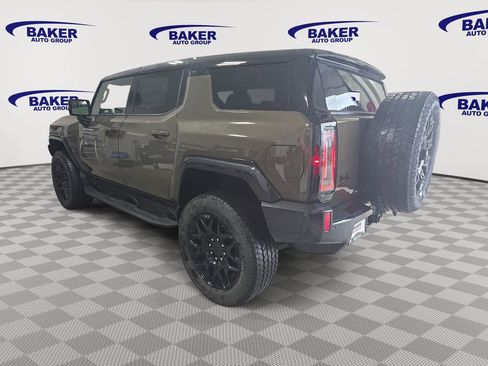 New 2026 GMC Hummer EV SUV w/ LPO, Dark Essentials Package image 7