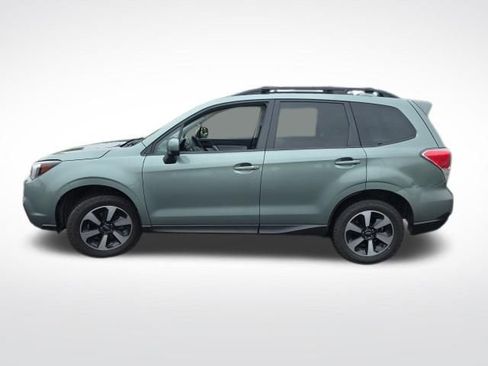 Used 2017 Subaru Forester 2.5i Premium w/ Popular Package #2A AWD/4WD image 5