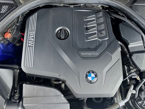 Used 2021 BMW 330i Sedan w/ M Sport Package RWD image 34