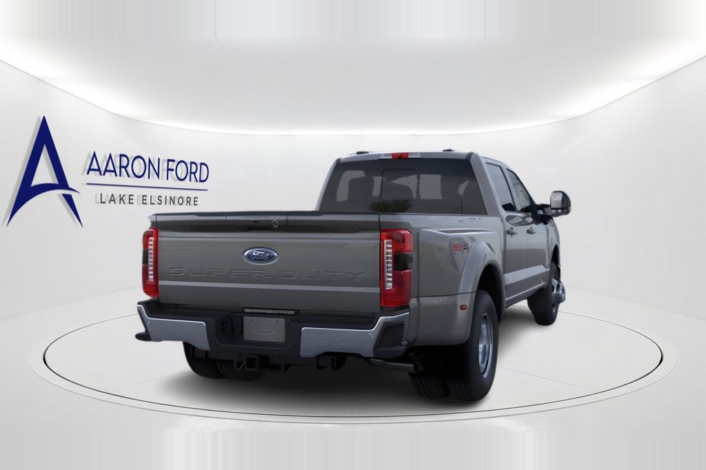 New 2026 Ford F350 Lariat w/ Black Appearance Package AWD/4WD image 9