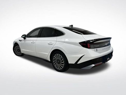 Used 2024 Hyundai Sonata SEL image 3