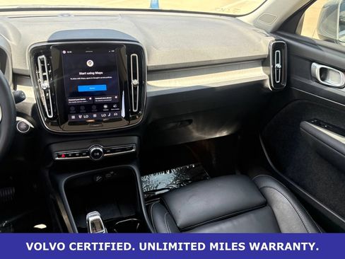 Certified 2025 Volvo XC40 B5 Plus AWD/4WD image 15