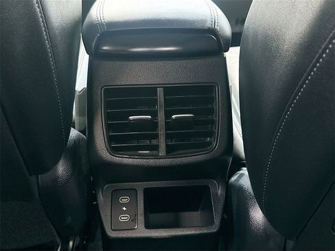 Used 2024 Kia Seltos SX image 26