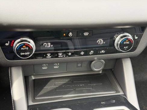 New 2026 Mitsubishi Outlander SE image 31