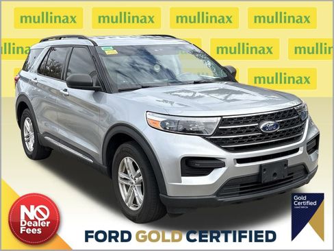 Used 2022 Ford Explorer XLT image 1