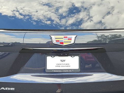 Certified 2025 Cadillac Escalade Sport Platinum w/ LPO, Floor Liner Package AWD/4WD image 5