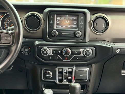 Used 2020 Jeep Wrangler Unlimited Sport S image 46