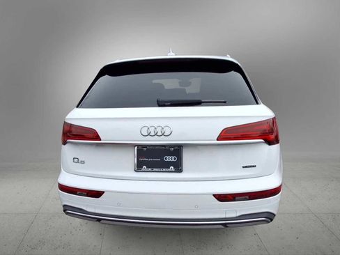 Used 2023 Audi Q5 2.0T Premium w/ Convenience Package image 7