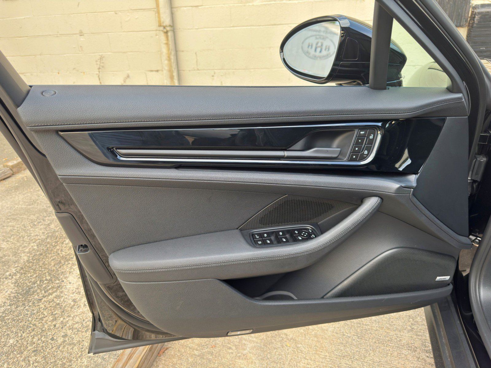 Used 2025 Porsche Panamera 4S AWD/4WD image 45