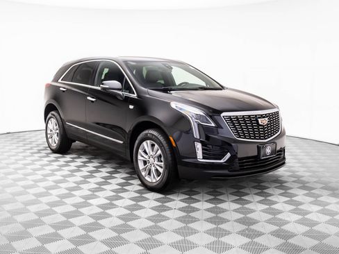 New 2026 Cadillac XT5 Luxury w/ LPO, Floor Liner Package AWD/4WD image 7
