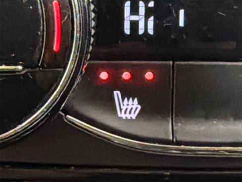 Used 2023 Buick Encore GX Select image 30