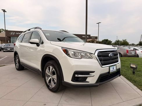 Used 2020 Subaru Ascent Premium w/ Convenience Package AWD/4WD image 13