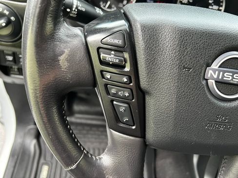 Used 2023 Nissan Titan SV w/ SV Convenience Package AWD/4WD image 25