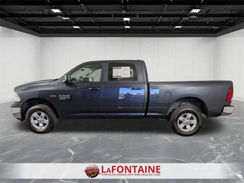 Used 2020 RAM 1500 Classic SLT image 2
