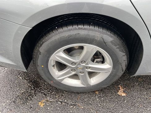 Used 2023 Chevrolet Malibu LT image 12