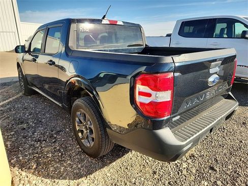 Used 2023 Ford Maverick XLT image 3
