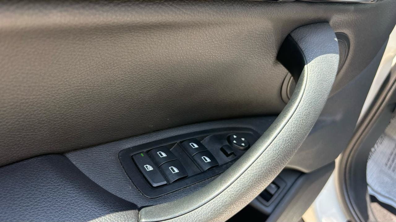 Used 2020 BMW X1 sDrive28i FWD image 19