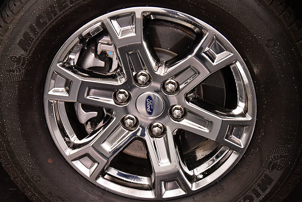 Used 2023 Ford F150 XLT w/ Equipment Group 302A High AWD/4WD image 9