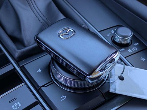 New 2026 MAZDA MAZDA3 2.5 S Sedan w/ Preferred Pkg image 29