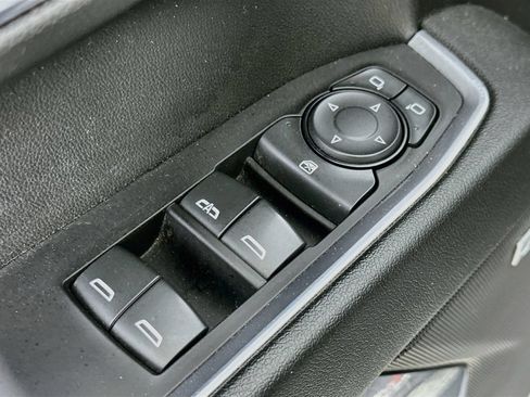 Used 2024 Chevrolet Silverado 1500 LT Trail Boss w/ Convenience Package II AWD/4WD image 20