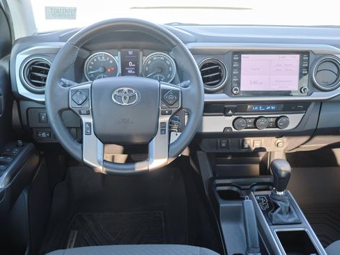 Used 2022 Toyota Tacoma SR5 image 27