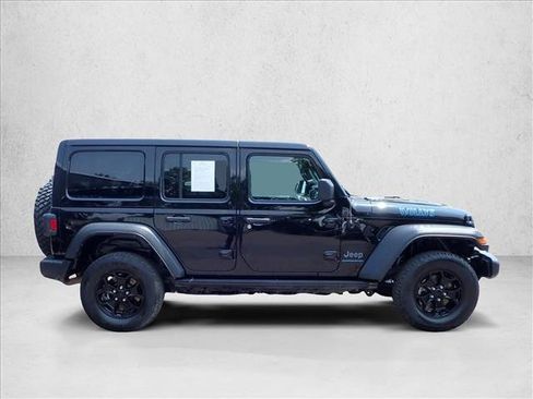 Used 2023 Jeep Wrangler Unlimited w/ Cold Weather Group AWD/4WD image 5