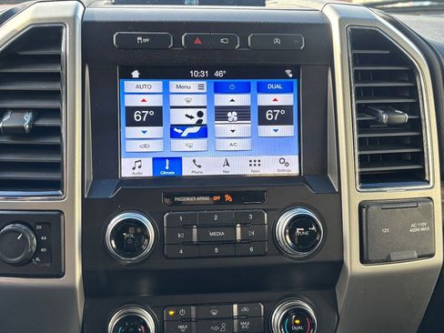 Certified 2019 Ford F150 Lariat w/ Equipment Group 502A Luxury image 42