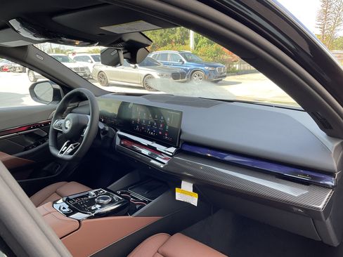 New 2027 BMW 540i xDrive w/ M Sport Package AWD/4WD image 21