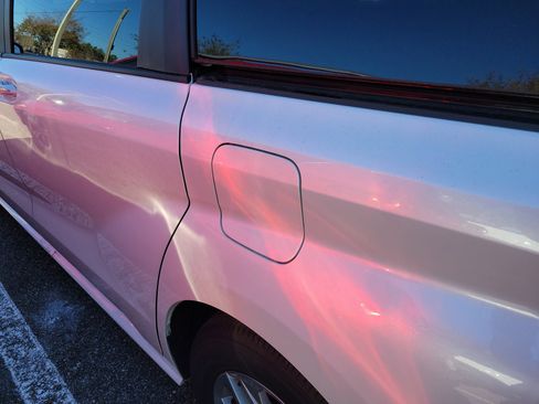 Used 2025 Toyota Sienna XLE image 22