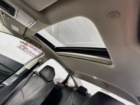 Used 2025 Honda Accord SE image 10