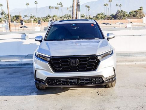 Used 2025 Honda CR-V EX-L image 3