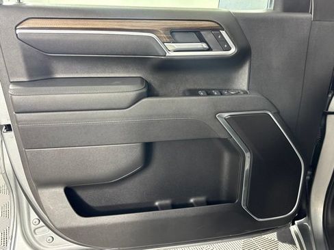 Used 2026 Chevrolet Silverado 1500 LT AWD/4WD image 16