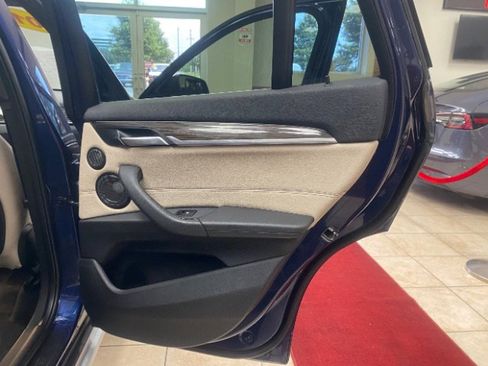 Used 2016 BMW X1 xDrive28i w/ Premium Package image 12